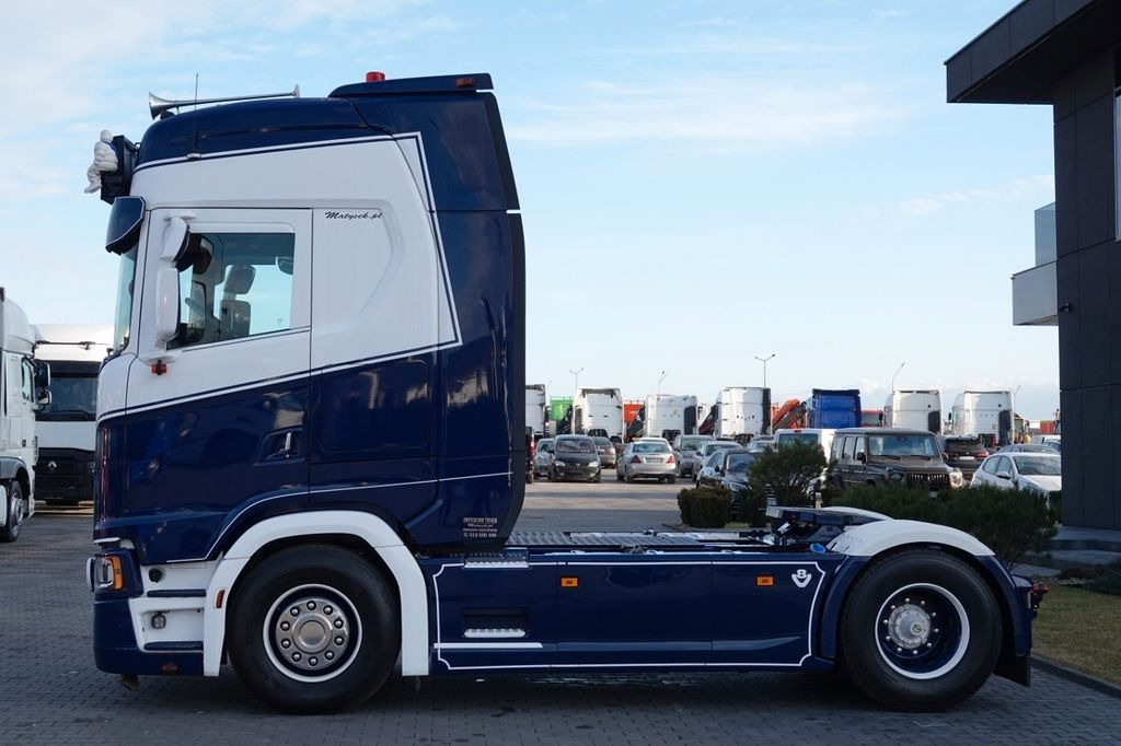 Scania S 580 / V8 / RETARDER / FULL AIRMATIC / I-PARK C - Влекач: снимка 3 Scania S 580 / V8 / RETARDER / FULL AIRMATIC / I-PARK C - Влекач: снимка 3