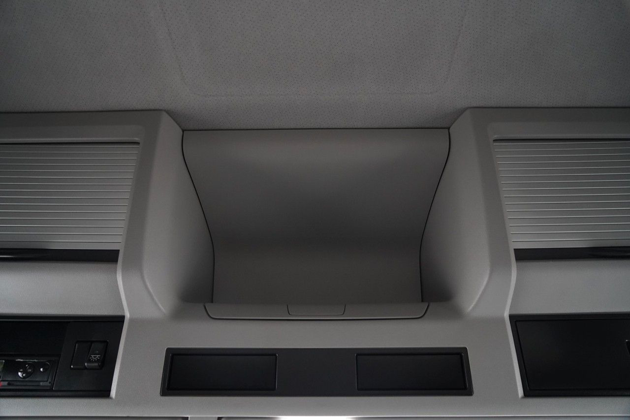 Лизинг на Volvo FH 460 / EURO 5 EEV / I-SHIFT Volvo FH 460 / EURO 5 EEV / I-SHIFT: снимка 34 Лизинг на Volvo FH 460 / EURO 5 EEV / I-SHIFT Volvo FH 460 / EURO 5 EEV / I-SHIFT: снимка 34