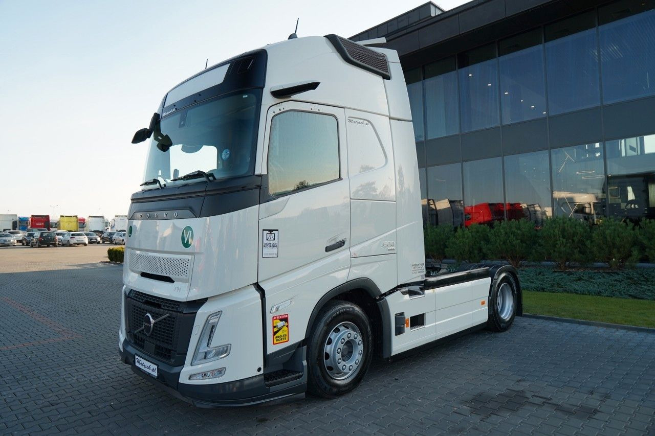 Volvo FH 500 AERO / 2025 ROK / I-SAVE / XXL / GWARANC - Влекач: снимка 3 Volvo FH 500 AERO / 2025 ROK / I-SAVE / XXL / GWARANC - Влекач: снимка 3