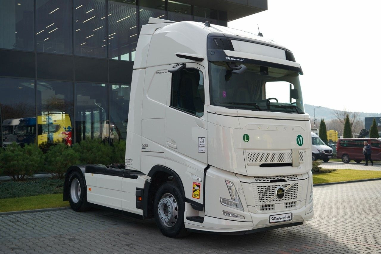 Volvo FH 500 AERO / 2025 ROK / I-SAVE / XXL / GWARANC - Влекач: снимка 4 Volvo FH 500 AERO / 2025 ROK / I-SAVE / XXL / GWARANC - Влекач: снимка 4
