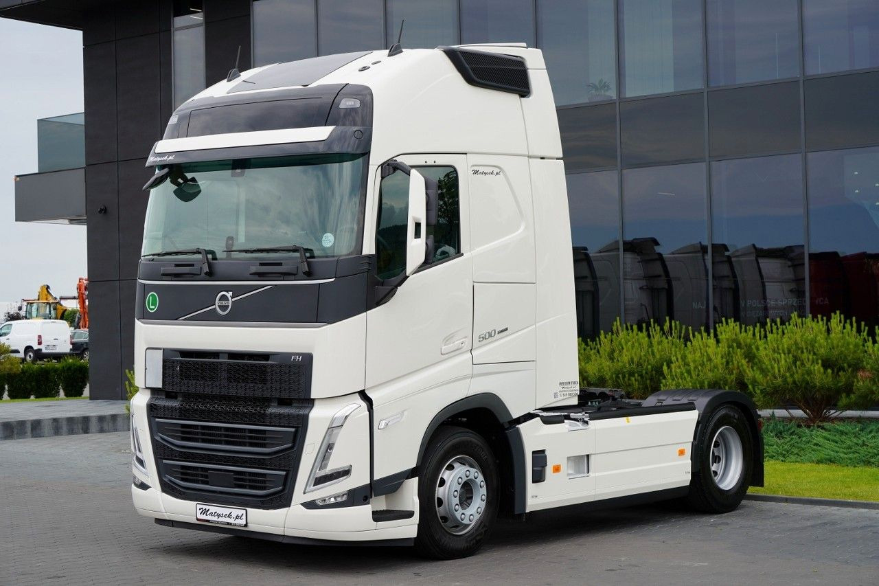 Volvo FH 500 / XXL / 2024 / I-PARK COOL / SKÓRY / I-SH - Влекач: снимка 2 Volvo FH 500 / XXL / 2024 / I-PARK COOL / SKÓRY / I-SH - Влекач: снимка 2