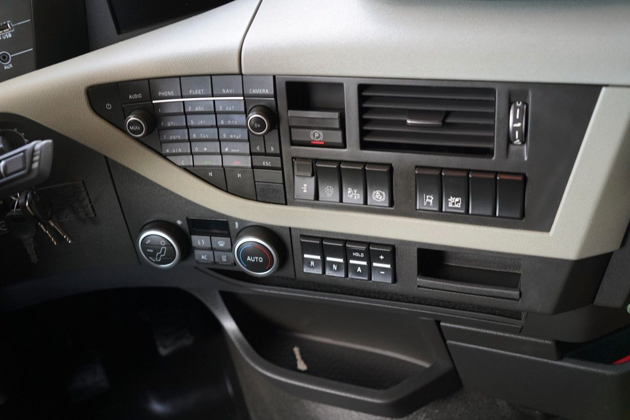 Лизинг на  Volvo FH 500 / XXL / STANDARD / EURO 6 Volvo FH 500 / XXL / STANDARD / EURO 6: снимка 29