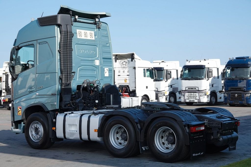 Volvo FH 540 / 6x4 / HYDRAULIKA / I -PARK COOL /3 OSIE - Влекач: снимка 4 Volvo FH 540 / 6x4 / HYDRAULIKA / I -PARK COOL /3 OSIE - Влекач: снимка 4