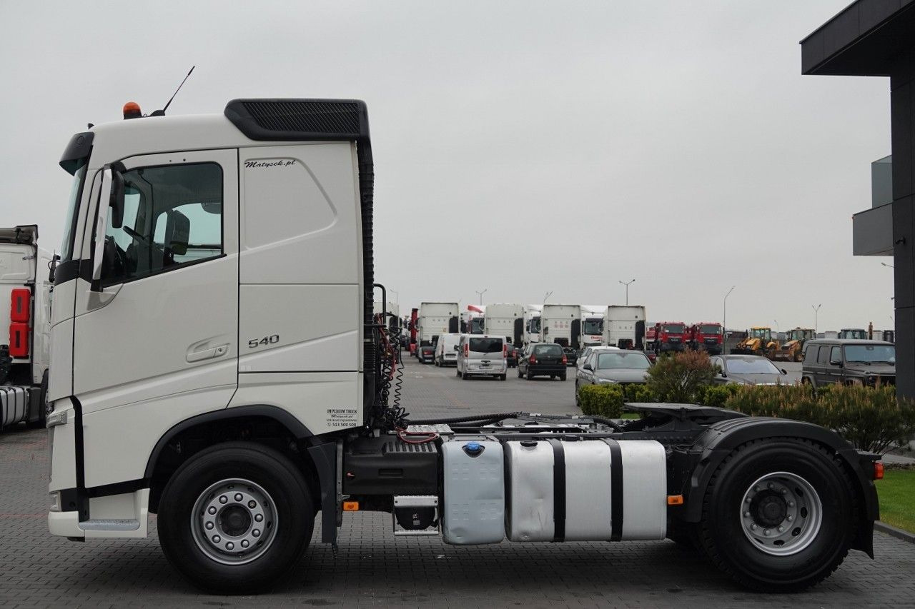 Volvo FH 540 /HYDRAULIKA DWUOBWODOWA / NISKA KABINA - Влекач: снимка 3 Volvo FH 540 /HYDRAULIKA DWUOBWODOWA / NISKA KABINA - Влекач: снимка 3