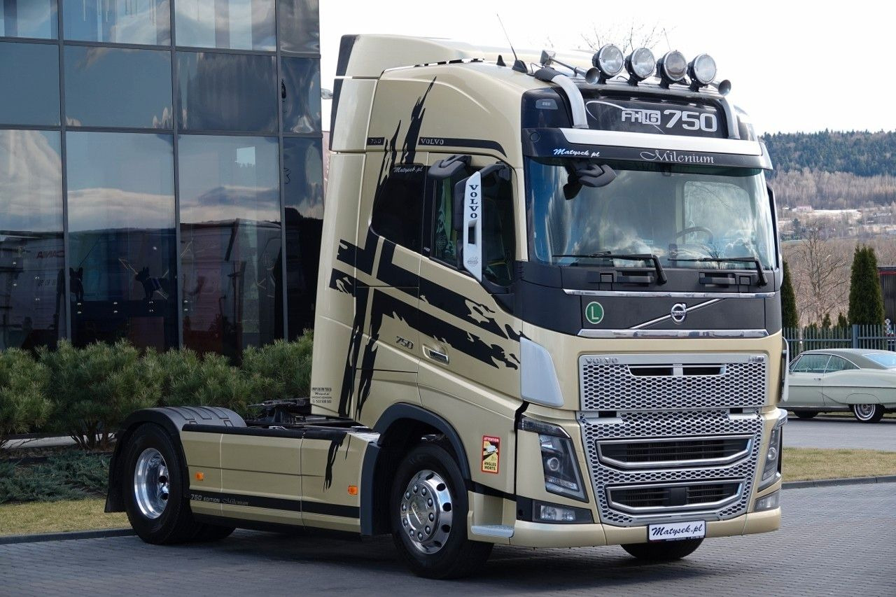 Volvo FH 750 / FH 16 / I-PARK COOL / TV / SKÓRY / ALUF - Влекач: снимка 1 Volvo FH 750 / FH 16 / I-PARK COOL / TV / SKÓRY / ALUF - Влекач: снимка 1