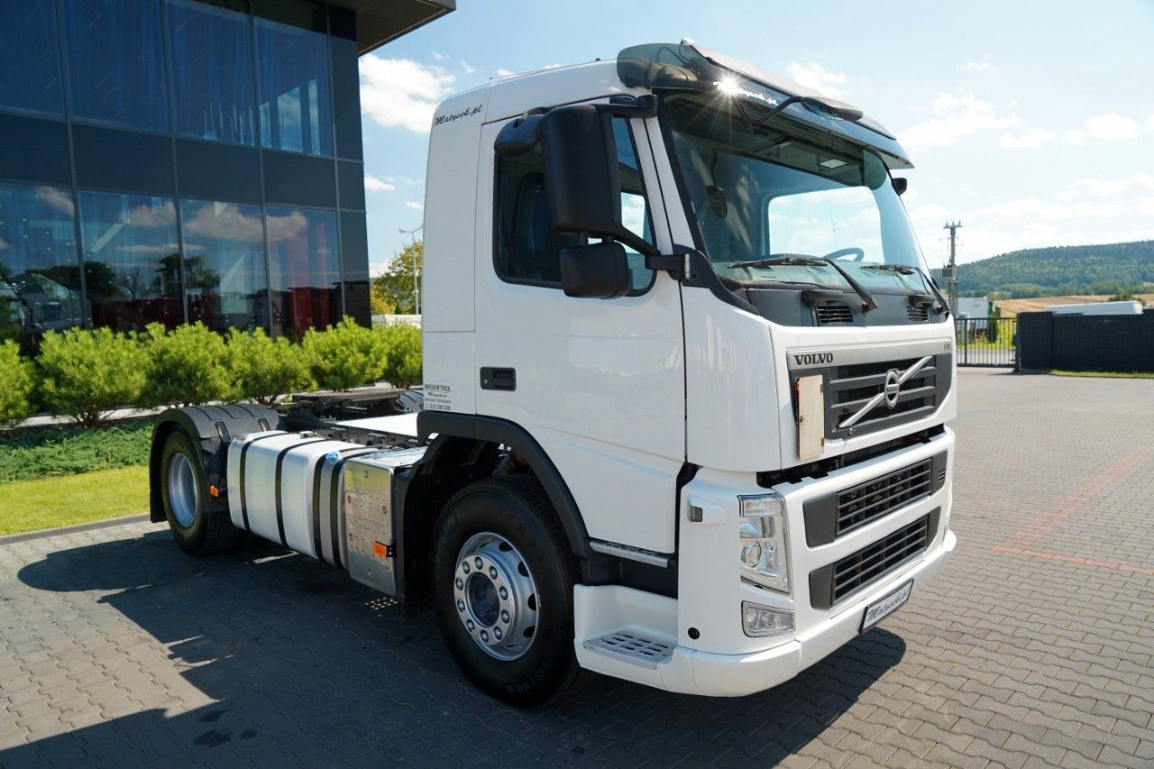 Volvo FM 380 / PEŁNY ADR / NISKA KABINA / DZIENNA KABI - Влекач: снимка 2 Volvo FM 380 / PEŁNY ADR / NISKA KABINA / DZIENNA KABI - Влекач: снимка 2