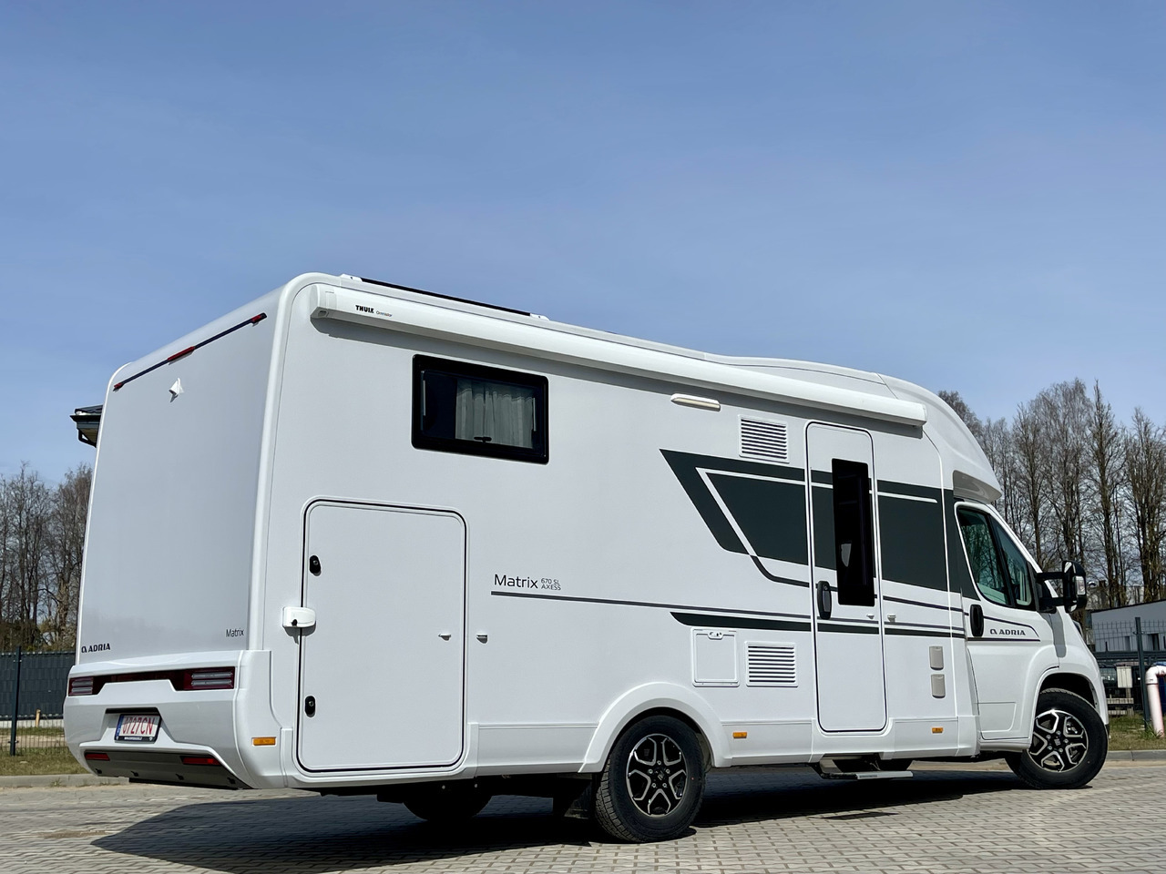 ADRIA Matrix 670 SL - Полуинтегриран кемпер: снимка 3 ADRIA Matrix 670 SL - Полуинтегриран кемпер: снимка 3