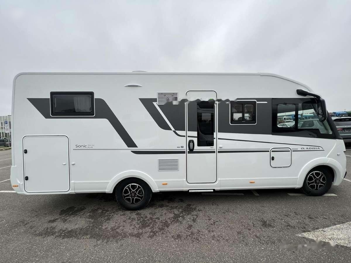 Adria Sonic Plus 700DC - Интегриран кемпер: снимка 2 Adria Sonic Plus 700DC - Интегриран кемпер: снимка 2