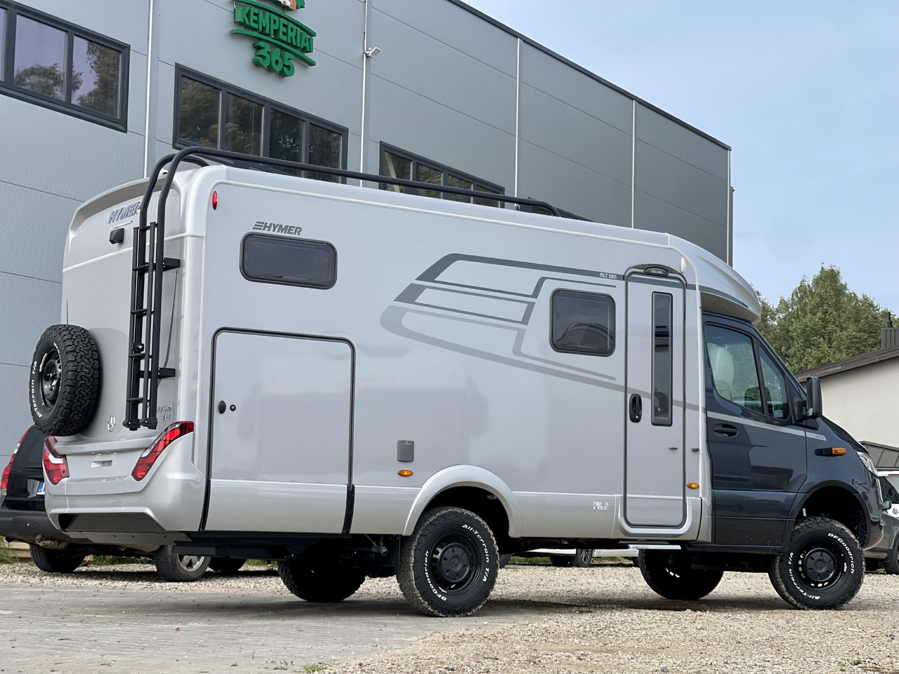 HYMER / ERIBA MLT 580 4x4 - Полуинтегриран кемпер: снимка 5 HYMER / ERIBA MLT 580 4x4 - Полуинтегриран кемпер: снимка 5