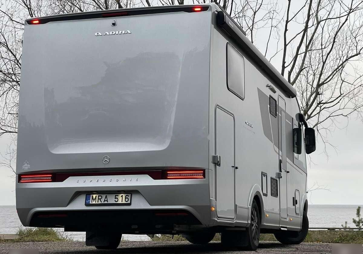 Adria Super Sonic 780SL - Кемпер: снимка 4 Adria Super Sonic 780SL - Кемпер: снимка 4