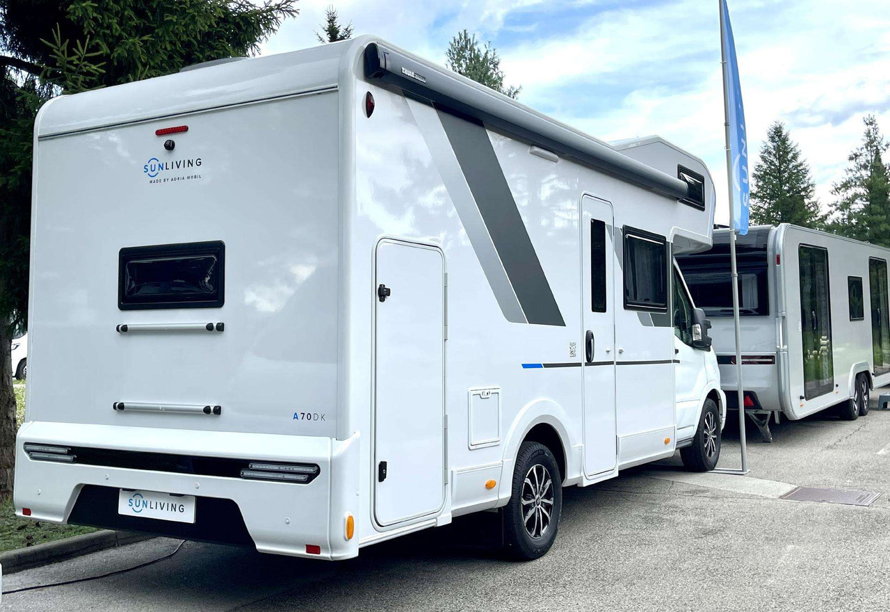 Sun Living A70DK - Алковен кемпер: снимка 4 Sun Living A70DK - Алковен кемпер: снимка 4