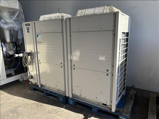 Daikin EWAQ040BAWHBH Water chiller - Машина за ХВП: снимка 3 Daikin EWAQ040BAWHBH Water chiller - Машина за ХВП: снимка 3