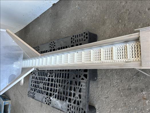NNP Flighted elevator conveyor - Транспортьор: снимка 3 NNP Flighted elevator conveyor - Транспортьор: снимка 3