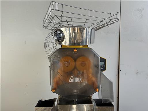 Zumex Speed Pro Self Service Juicer - Машина за ХВП: снимка 3 Zumex Speed Pro Self Service Juicer - Машина за ХВП: снимка 3