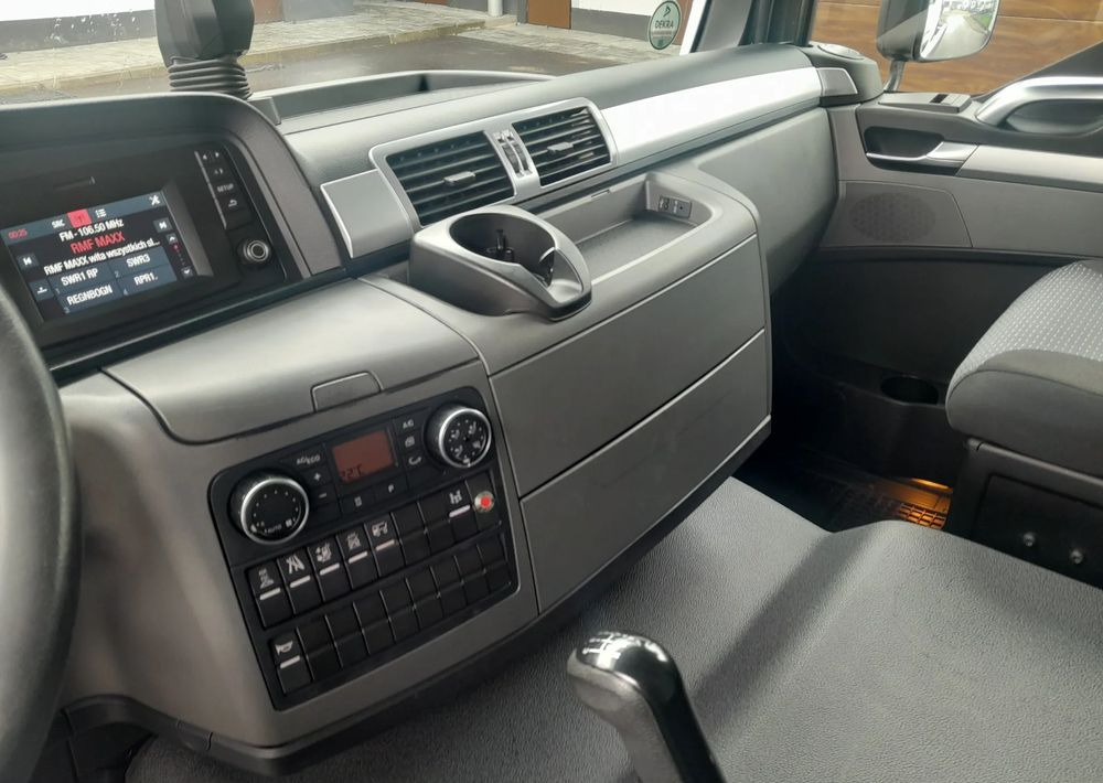 MAN TGM 12.290 - Мултилифт с кука камион: снимка 4 MAN TGM 12.290 - Мултилифт с кука камион: снимка 4