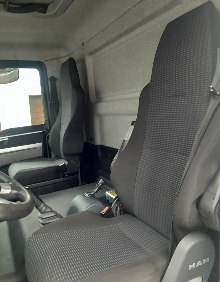 MAN TGM 12.290 - Мултилифт с кука камион: снимка 5 MAN TGM 12.290 - Мултилифт с кука камион: снимка 5