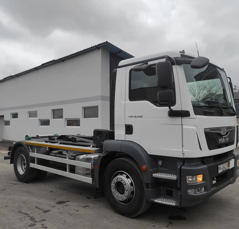 MAN TGM 18.290 - Мултилифт с кука камион: снимка 4 MAN TGM 18.290 - Мултилифт с кука камион: снимка 4