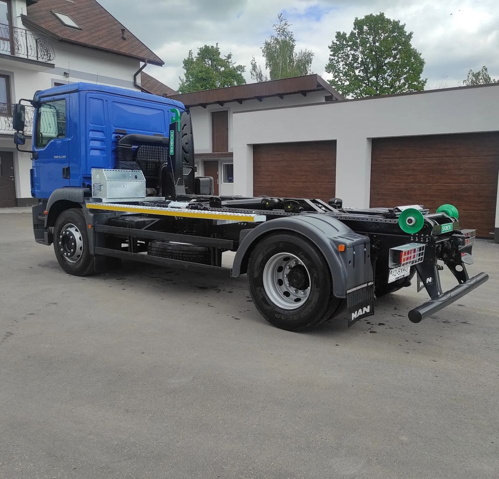MAN TGM 18.340 urządzenie hakowe AXOR - Мултилифт с кука камион: снимка 3 MAN TGM 18.340 urządzenie hakowe AXOR - Мултилифт с кука камион: снимка 3