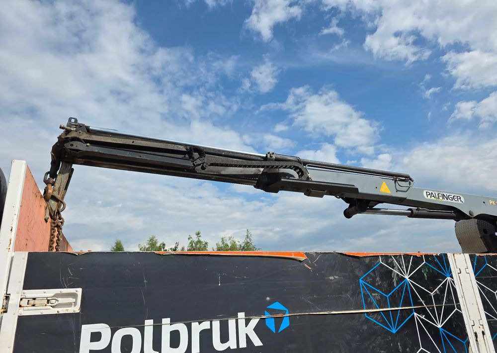 Volvo FM7 - Бордови камион, Камион с кран: снимка 3 Volvo FM7 - Бордови камион, Камион с кран: снимка 3