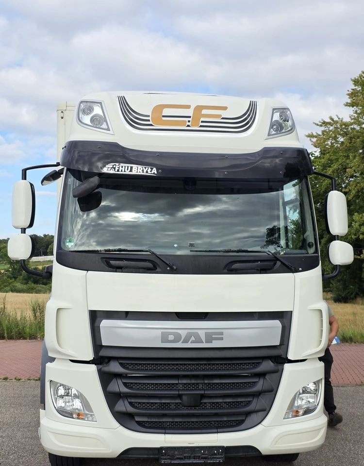 DAF CF 330 / 10.2017 / KONTENER MEBLOWY / IZOTERMA / WINDA / 18 PALET / E6 / NISKI PRZEBIEG / Z NIEMIEC / JAK NOWY / DUŻY SILNIK 10 837cm3// - Камион фургон: снимка 3 DAF CF 330 / 10.2017 / KONTENER MEBLOWY / IZOTERMA / WINDA / 18 PALET / E6 / NISKI PRZEBIEG / Z NIEMIEC / JAK NOWY / DUŻY SILNIK 10 837cm3// - Камион фургон: снимка 3