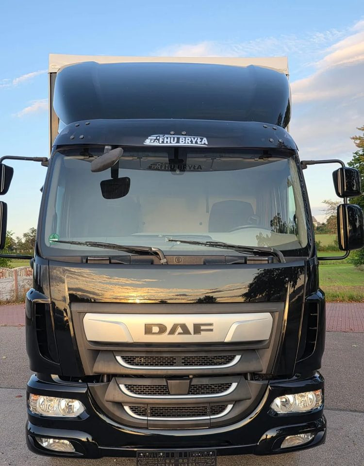 DAF LF 290 / WINDA / 16TON DMC / FIRANKA / SYPIALKA / AUTOMAT / JEDEN WŁAŚCICIE / EURO 6 / 2019 / SPROWADZONY / 20PALET / NISKI PRZEBIEG / DUŻA ŁADOWNOŚĆ / JAK NOWY - Камион с брезент: снимка 3 DAF LF 290 / WINDA / 16TON DMC / FIRANKA / SYPIALKA / AUTOMAT / JEDEN WŁAŚCICIE / EURO 6 / 2019 / SPROWADZONY / 20PALET / NISKI PRZEBIEG / DUŻA ŁADOWNOŚĆ / JAK NOWY - Камион с брезент: снимка 3
