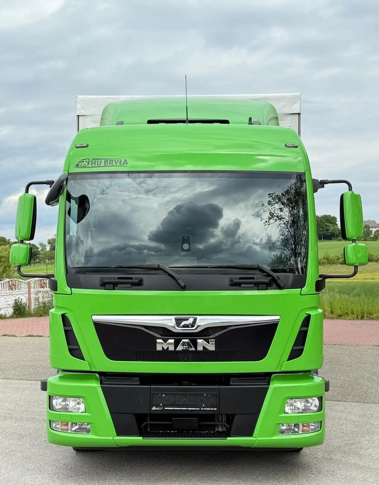 MAN TGL12.250/E6/20PALET/10.2018/SERWISOWANY/NISKI PRZEBIEG/WINDA/FIRANKA//JAK NOWY/SERWISOWANY - Камион с брезент: снимка 3 MAN TGL12.250/E6/20PALET/10.2018/SERWISOWANY/NISKI PRZEBIEG/WINDA/FIRANKA//JAK NOWY/SERWISOWANY - Камион с брезент: снимка 3
