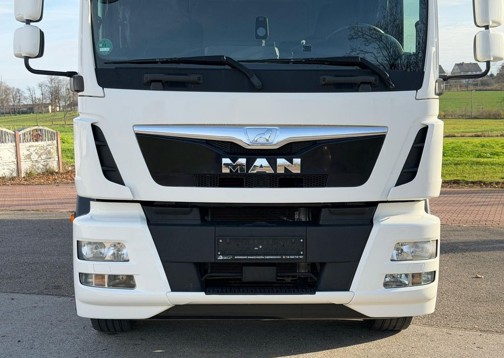 MAN TGM 15.290 / FIRANKA / 2016R / KLIMA POSTOJOWA /SPROWADZONY/ 8T ŁADOWNOŚĆ / 17 PALET / E6 / WINDA / - Камион с брезент: снимка 4 MAN TGM 15.290 / FIRANKA / 2016R / KLIMA POSTOJOWA /SPROWADZONY/ 8T ŁADOWNOŚĆ / 17 PALET / E6 / WINDA / - Камион с брезент: снимка 4