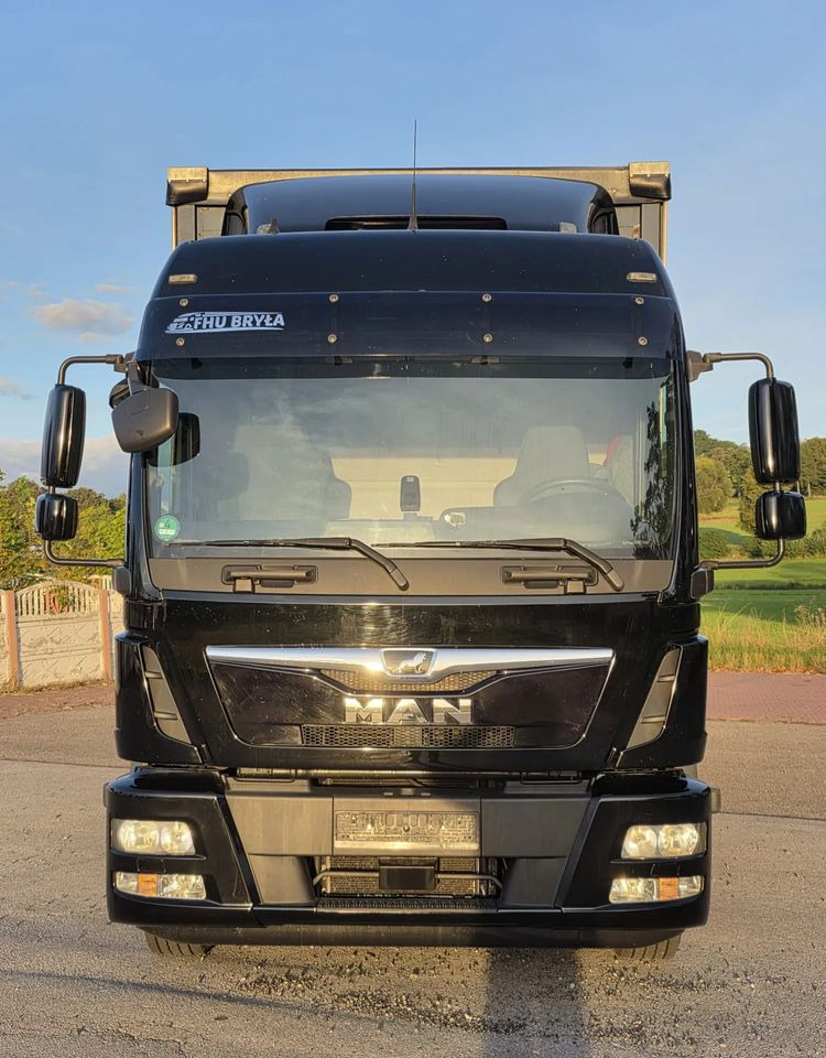 MAN TGM 15.290 / FIRANKA / 2019R / SPROWADZONY/ 7500 ŁADOWNOŚĆ / 18 PALET / E6 / JAK NOWY / WINDA / - Камион с брезент: снимка 3 MAN TGM 15.290 / FIRANKA / 2019R / SPROWADZONY/ 7500 ŁADOWNOŚĆ / 18 PALET / E6 / JAK NOWY / WINDA / - Камион с брезент: снимка 3