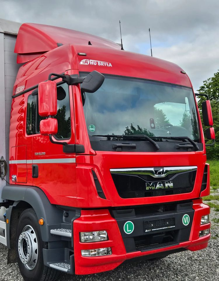 MAN TGM 18.290/15.290/E6/21PALET/9400 ŁADOWNOŚĆ/SERWISOWANY/NISKI PRZEBIEG/WINDA/FIRANKA/SPROWADZONY/2019/NISKI PRZEBIEG/PIERWSZY WŁAŚCICIEL/ - Камион с брезент: снимка 5 MAN TGM 18.290/15.290/E6/21PALET/9400 ŁADOWNOŚĆ/SERWISOWANY/NISKI PRZEBIEG/WINDA/FIRANKA/SPROWADZONY/2019/NISKI PRZEBIEG/PIERWSZY WŁAŚCICIEL/ - Камион с брезент: снимка 5