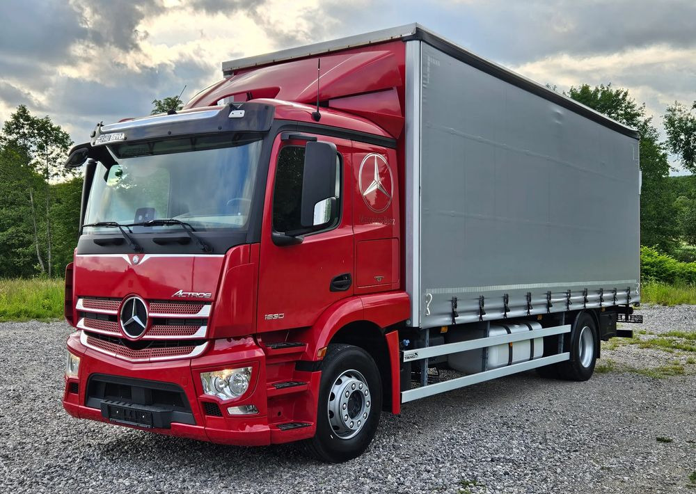 Mercedes-Benz ACTROS 1830/1827/1832/FIRANKA/WINDA/18 EUROPALET/AUTOMAT/Z NIEMIEC/2017/DUŻA ŁADOWNOŚĆ - Камион с брезент: снимка 1 Mercedes-Benz ACTROS 1830/1827/1832/FIRANKA/WINDA/18 EUROPALET/AUTOMAT/Z NIEMIEC/2017/DUŻA ŁADOWNOŚĆ - Камион с брезент: снимка 1