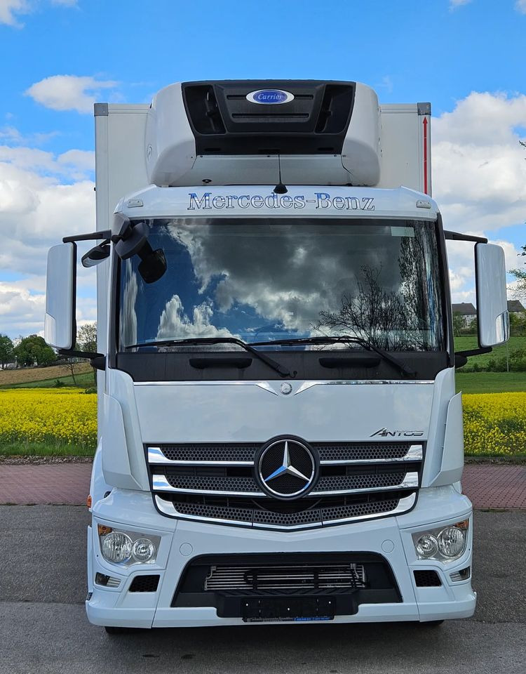 Mercedes-Benz ANTOS 1827/ACTROS/AXOR/CHŁODNIA/IZOTERMA/AGREGAT/WINDA/SUPER STAN/EURO6/SPROWADZONY - Рефрижератор камион: снимка 3 Mercedes-Benz ANTOS 1827/ACTROS/AXOR/CHŁODNIA/IZOTERMA/AGREGAT/WINDA/SUPER STAN/EURO6/SPROWADZONY - Рефрижератор камион: снимка 3