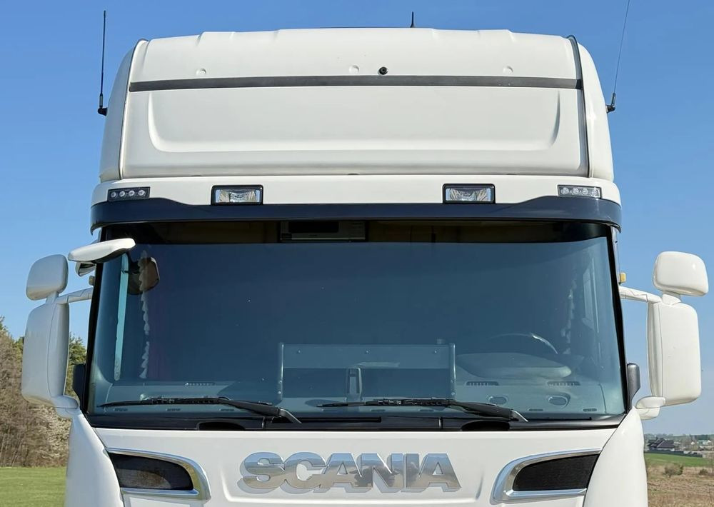 Scania R520/SERWISOWANA/SPROWADZONA/4PODUSZKI TYŁ/RETARDER/NISKI PRZEBIEG - Влекач: снимка 5 Scania R520/SERWISOWANA/SPROWADZONA/4PODUSZKI TYŁ/RETARDER/NISKI PRZEBIEG - Влекач: снимка 5