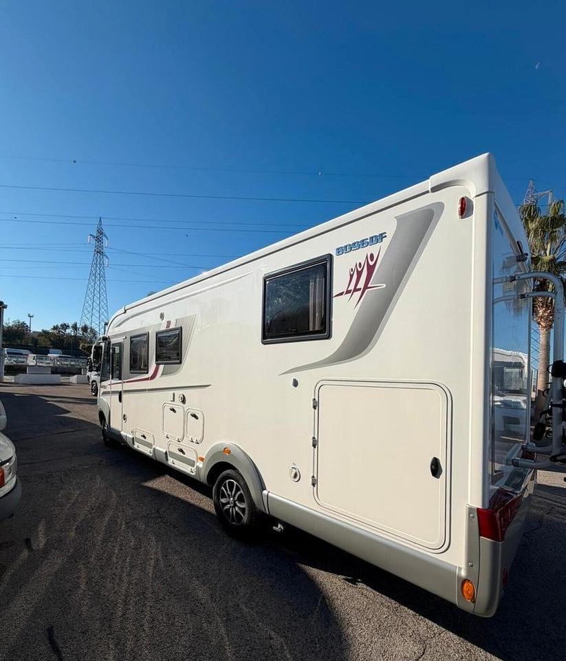 Rapido 8096DF - Кемпер: снимка 3 Rapido 8096DF - Кемпер: снимка 3