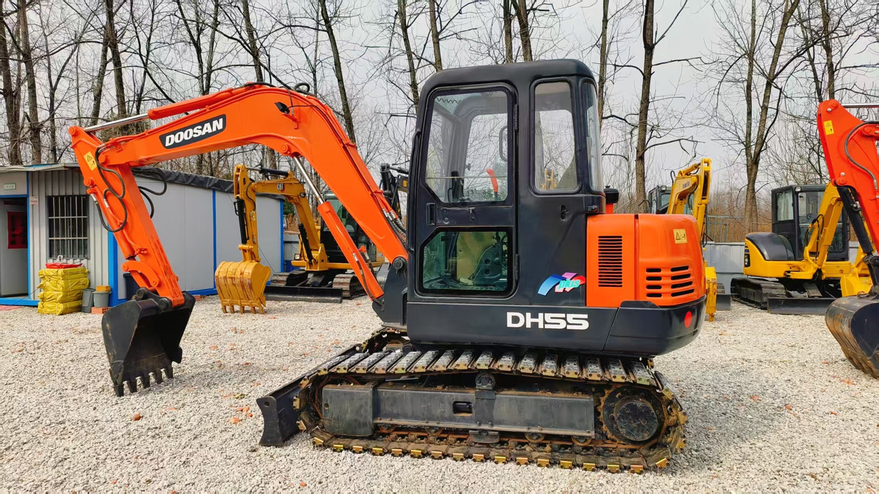 Doosan DH 55-7 DH55 - Мини багер: снимка 2 Doosan DH 55-7 DH55 - Мини багер: снимка 2