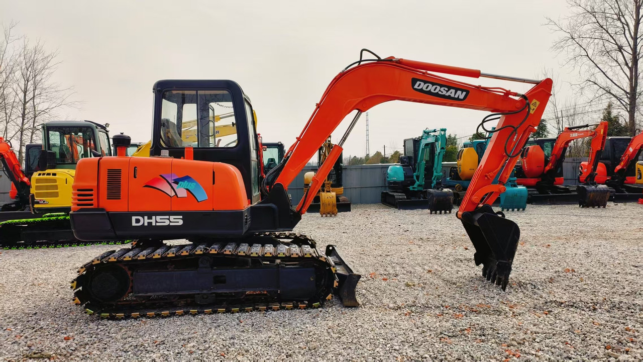 Doosan DH 55-7 DH55 - Мини багер: снимка 1 Doosan DH 55-7 DH55 - Мини багер: снимка 1