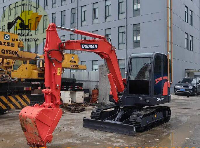 Doosan DH 60-7 - Мини багер: снимка 1 Doosan DH 60-7 - Мини багер: снимка 1