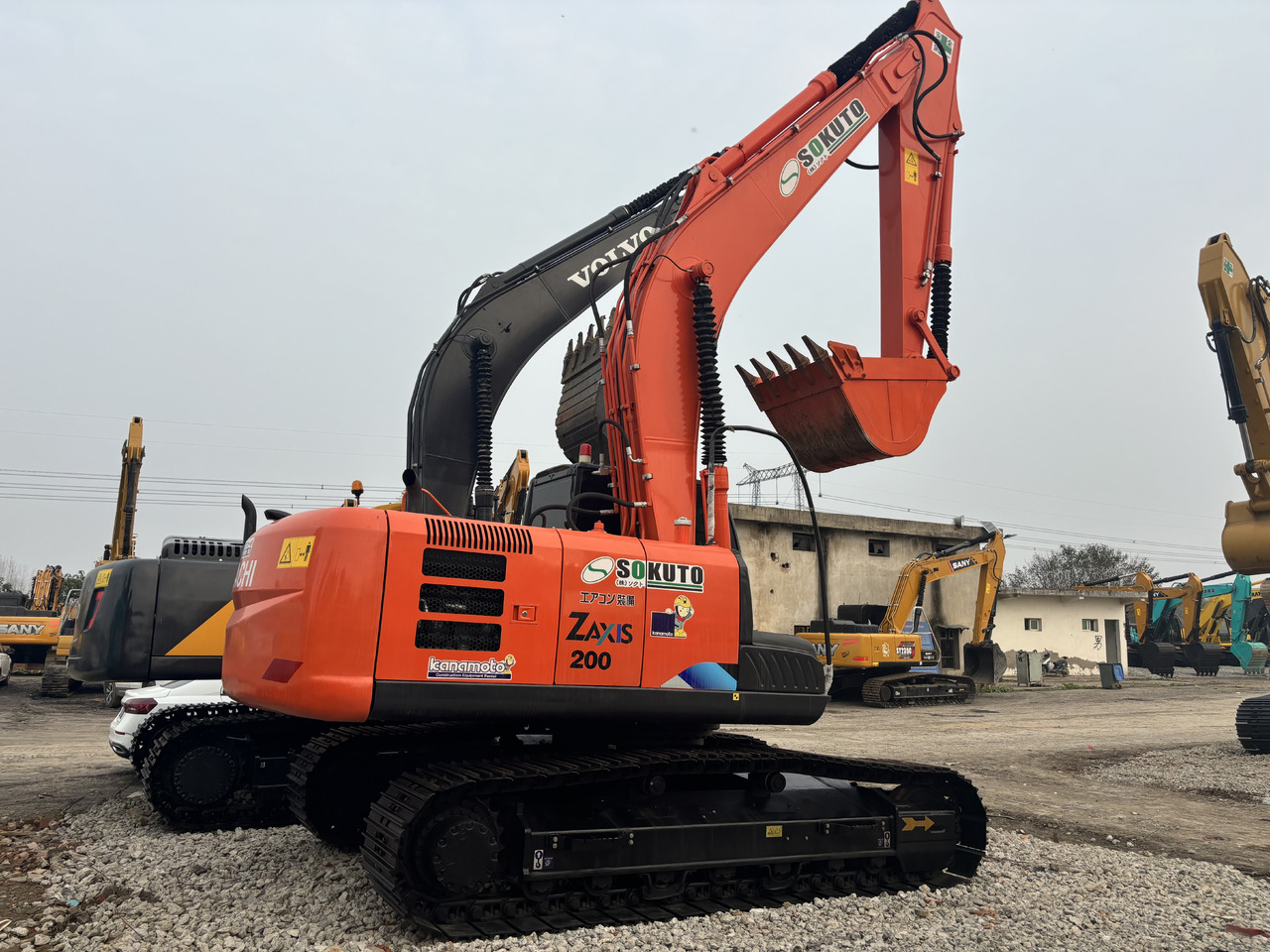 Hitachi Zx200-3 - Верижен багер: снимка 1 Hitachi Zx200-3 - Верижен багер: снимка 1