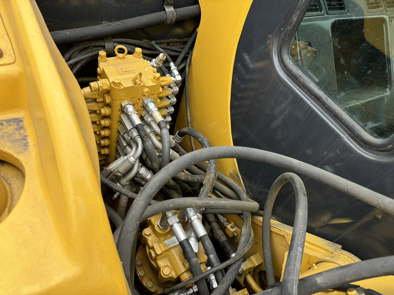 Komatsu PC 60-7 - Мини багер: снимка 5 Komatsu PC 60-7 - Мини багер: снимка 5