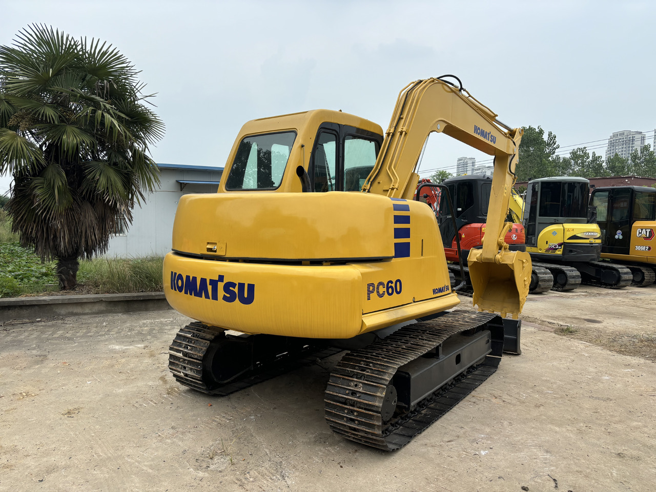 Komatsu PC 60-7 - Мини багер: снимка 2 Komatsu PC 60-7 - Мини багер: снимка 2