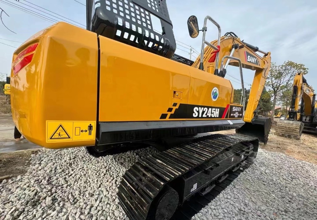 Sany SY 245 Sany245 Sany215 135 245 265 305 335 365 - Верижен багер: снимка 3 Sany SY 245 Sany245 Sany215 135 245 265 305 335 365 - Верижен багер: снимка 3