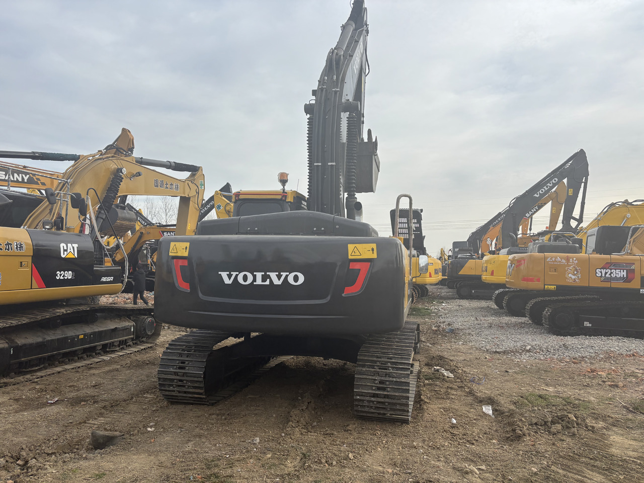 Volvo EC 240 - Верижен багер: снимка 3 Volvo EC 240 - Верижен багер: снимка 3
