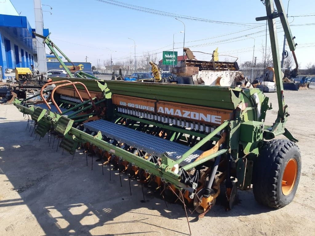 Amazone D8-60 Super - Сеялка: снимка 1 Amazone D8-60 Super - Сеялка: снимка 1