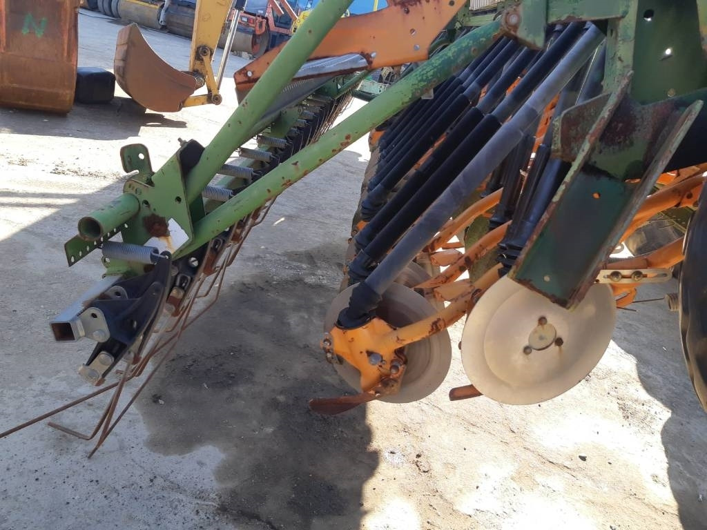 Amazone D8-60 Super - Сеялка: снимка 5 Amazone D8-60 Super - Сеялка: снимка 5