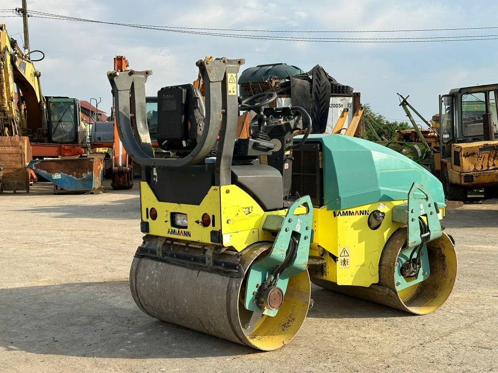 Ammann ARX 26 - Пътен валяк: снимка 4 Ammann ARX 26 - Пътен валяк: снимка 4