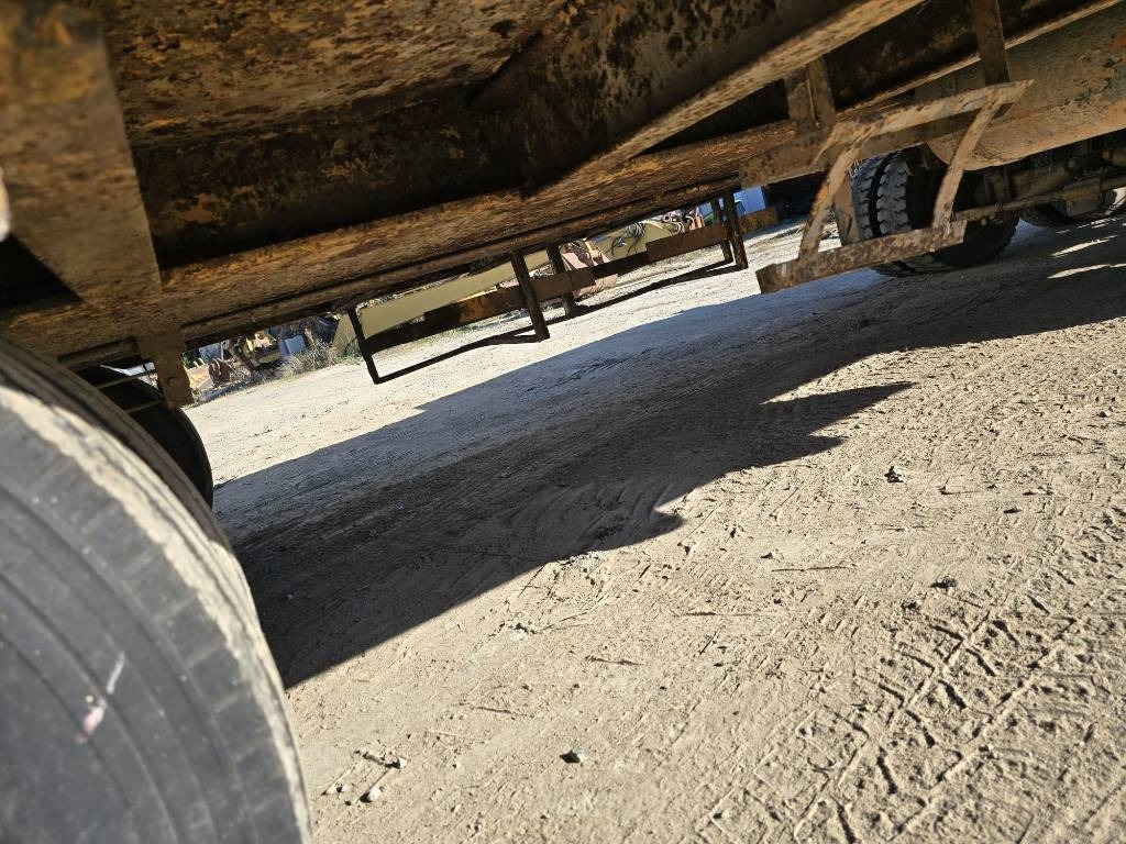 Bertoja 3 - Нискорамна площадка полуремарке: снимка 4 Bertoja 3 - Нискорамна площадка полуремарке: снимка 4