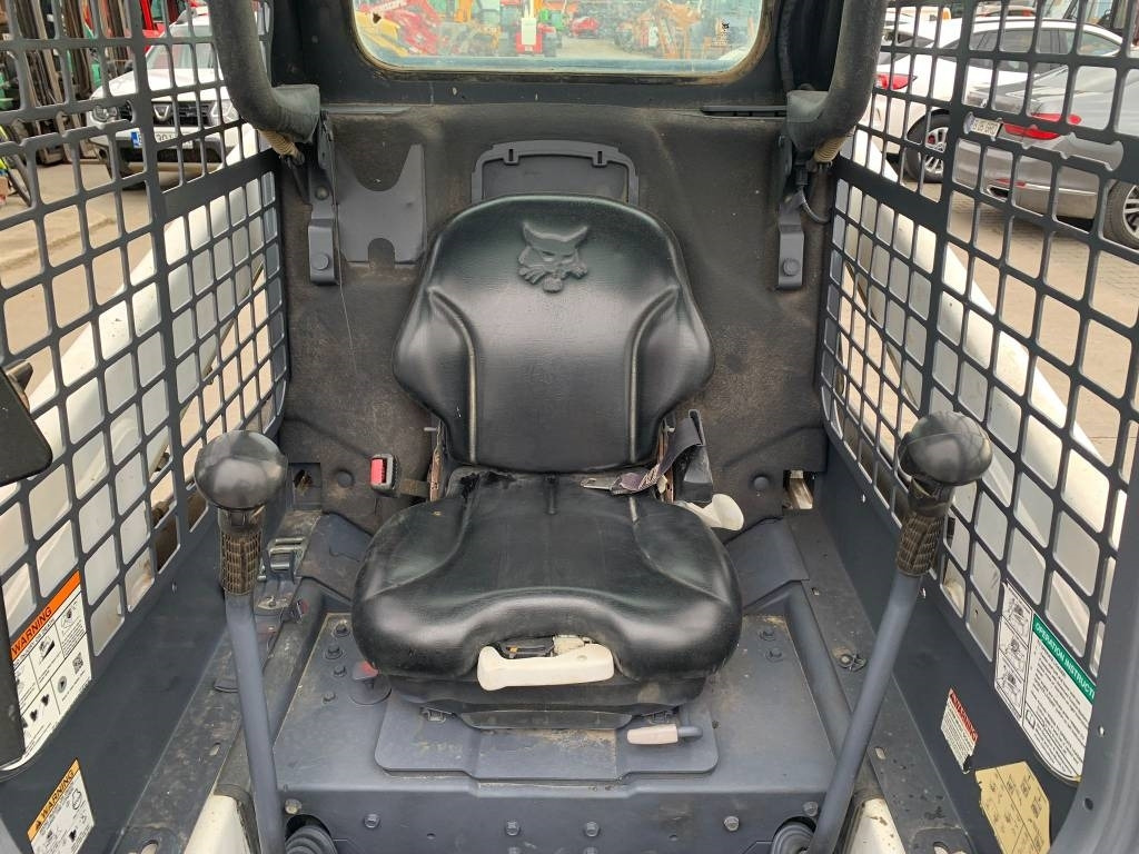 Мини челен товарач Bobcat T 450: снимка 8