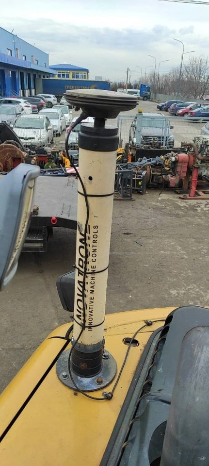 CAT 320 D - Верижен багер: снимка 5 CAT 320 D - Верижен багер: снимка 5