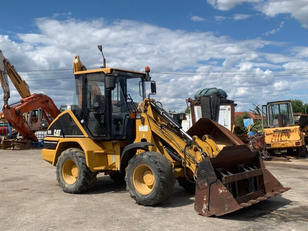CAT 908 - Колесен товарач: снимка 2 CAT 908 - Колесен товарач: снимка 2