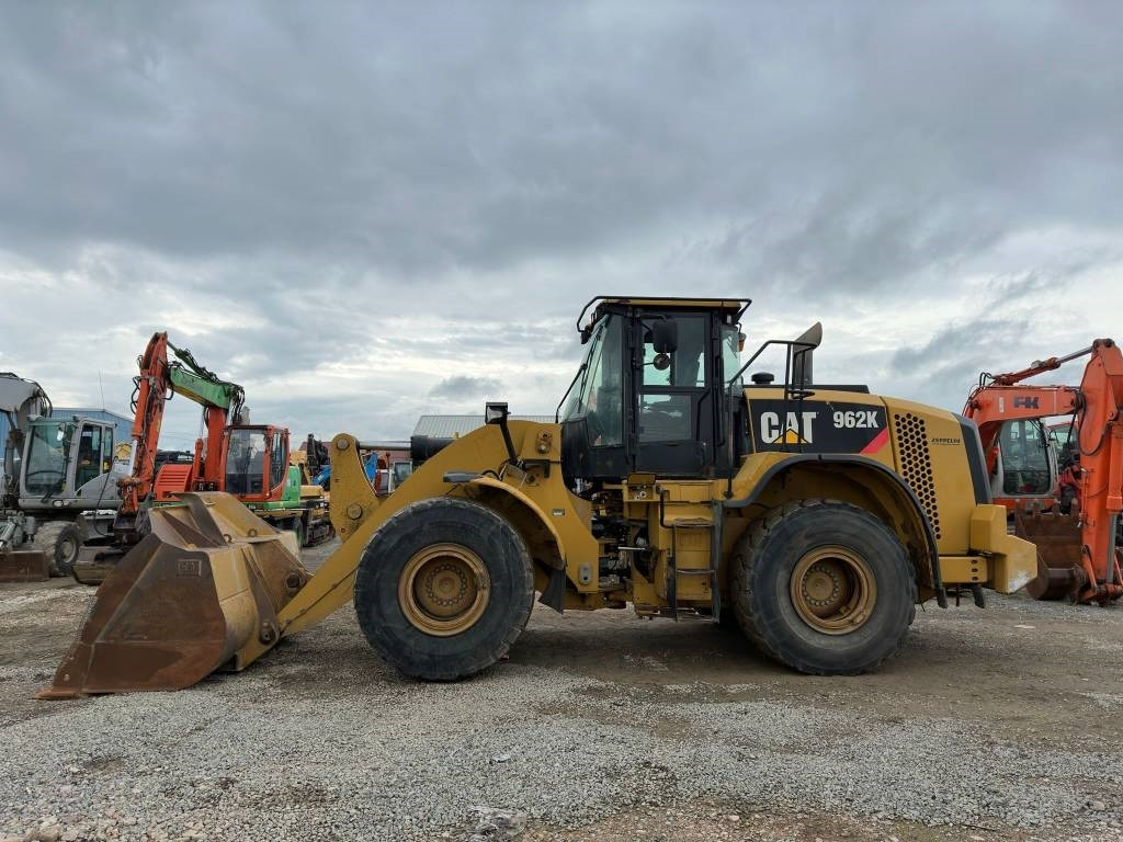 CAT 962 K - Колесен товарач: снимка 2 CAT 962 K - Колесен товарач: снимка 2