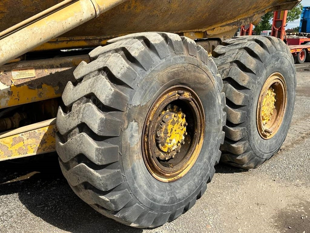 CAT D 300 E - Съчленен самосвал: снимка 4 CAT D 300 E - Съчленен самосвал: снимка 4